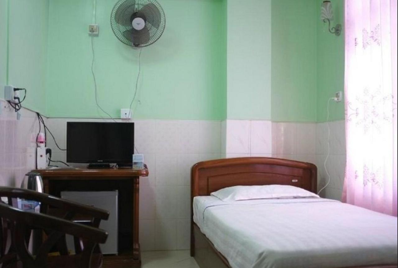 Saw Nyein San Guest House Nyaung-U Buitenkant foto