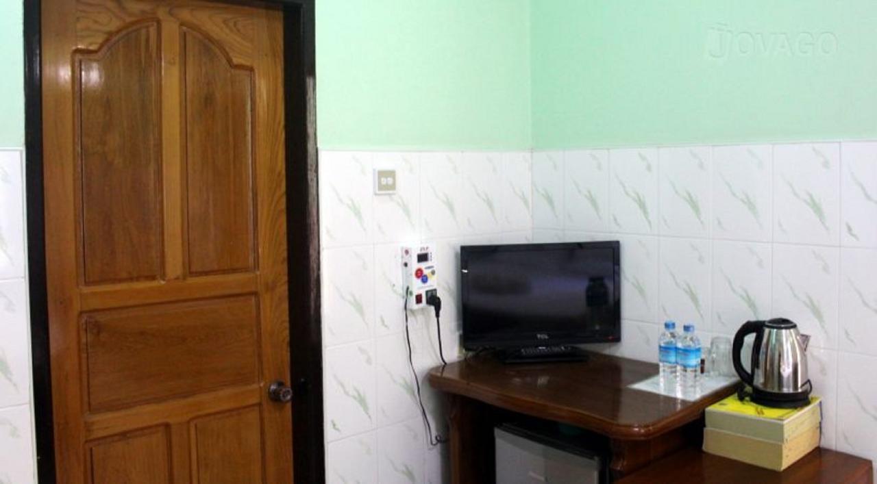 Saw Nyein San Guest House Nyaung-U Buitenkant foto