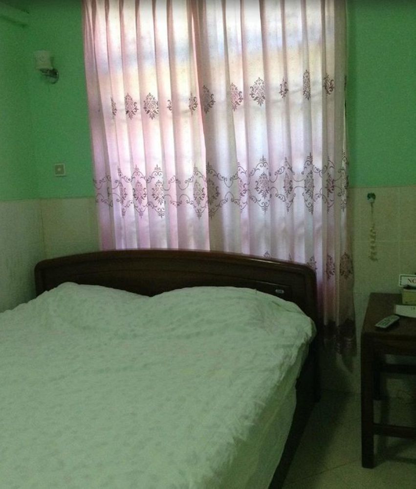 Saw Nyein San Guest House Nyaung-U Buitenkant foto