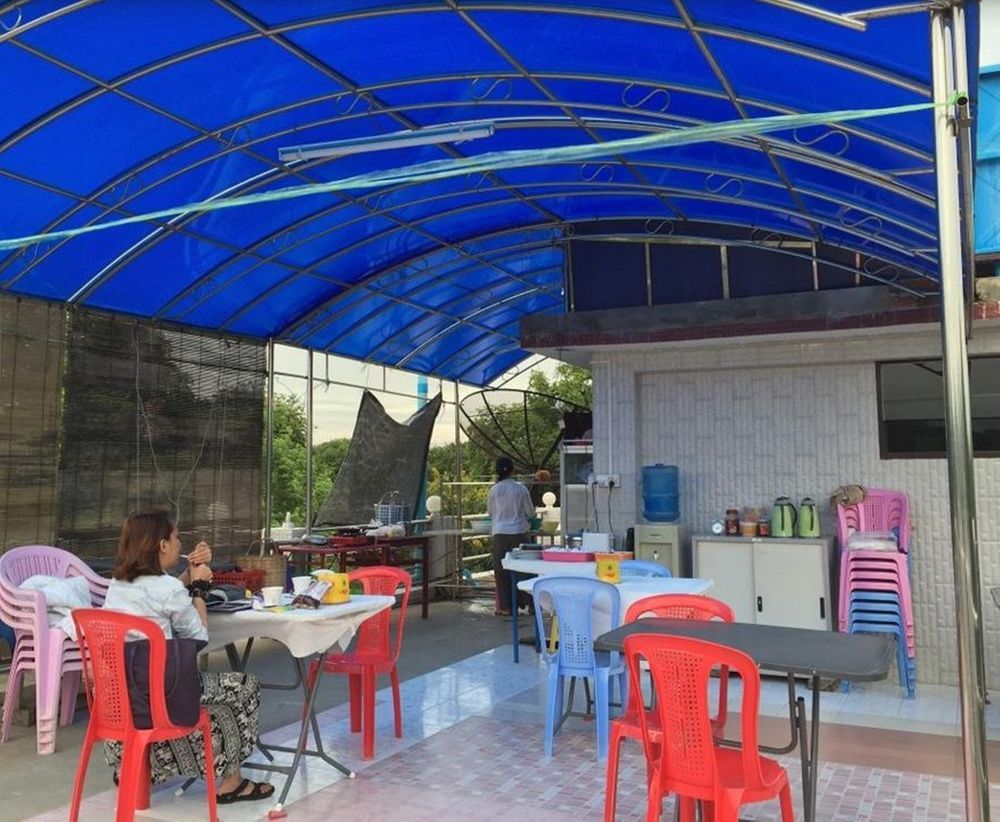 Saw Nyein San Guest House Nyaung-U Buitenkant foto