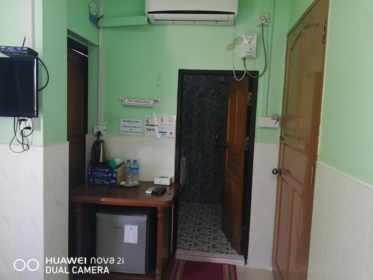 Saw Nyein San Guest House Nyaung-U Buitenkant foto
